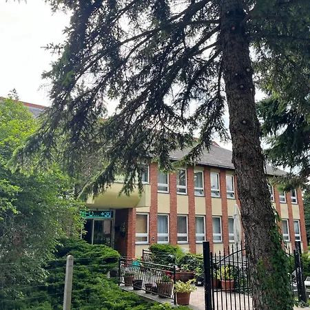Fenyves Szallo Privatunterkunft